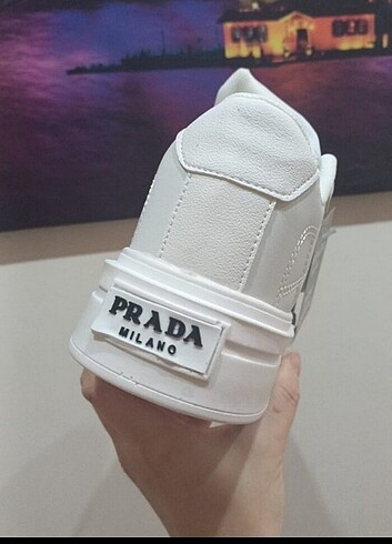 Prada Kadın Spor ayakkabı 