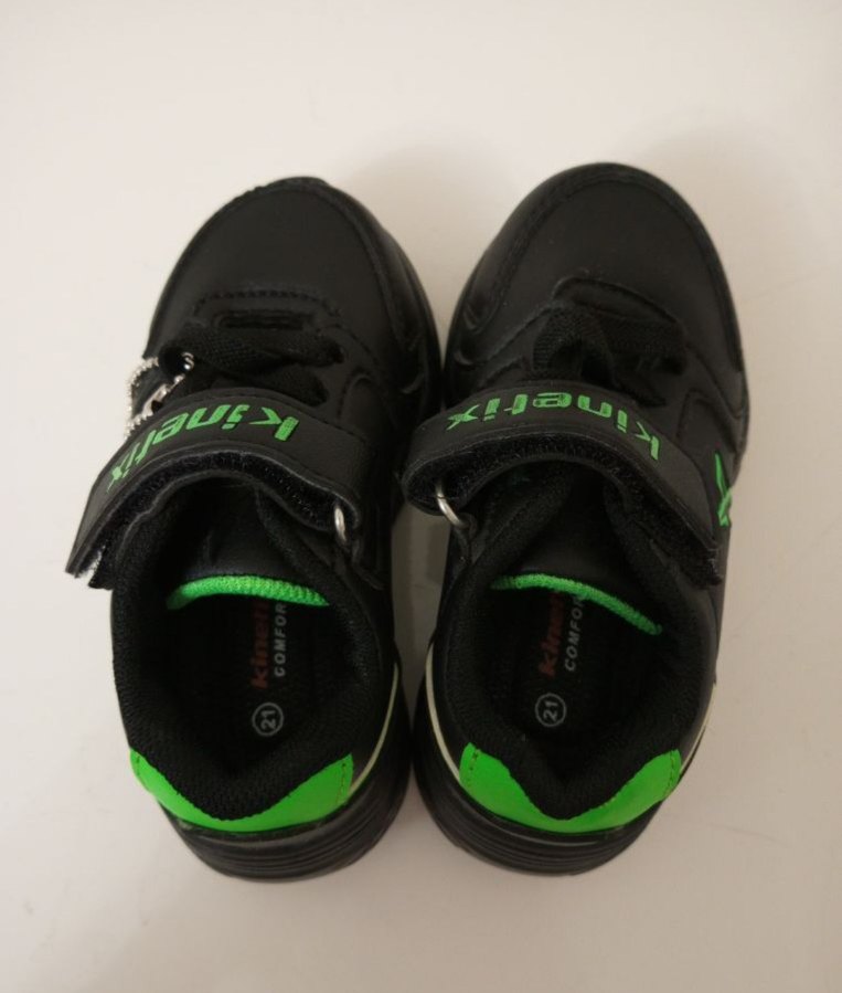 Siyah Erkek Çocuk Kinetix Spor Ayakkabı - Görsel 4