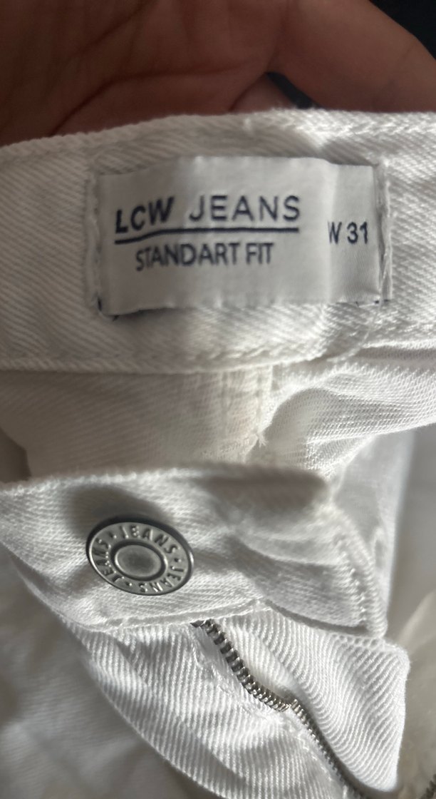 Erkek Beyaz Midi Pamuklu Şort - Görsel 3