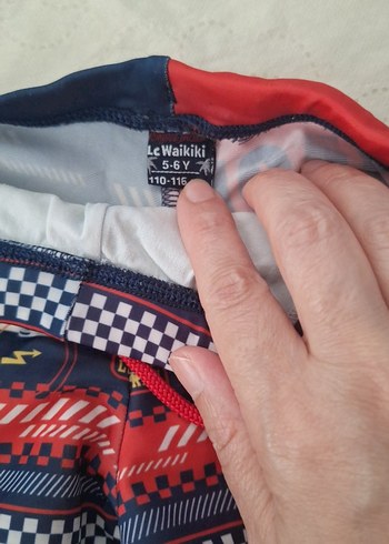 Renkli Baskılı Erkek Çocuk Mayo Şortu - Görsel 2