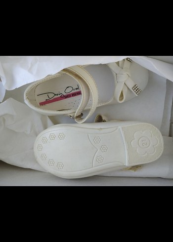 Kız Çocuk Beyaz Fiyonklu Babet Ayakkabı - Görsel 3