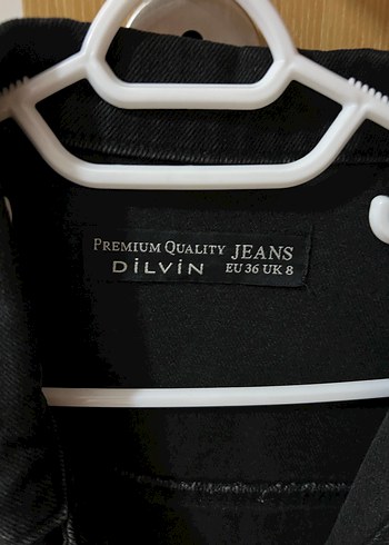 Dilvin Kadın Siyah Düğmeli Denim Ceket