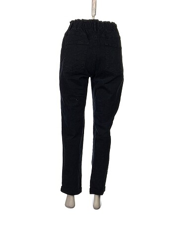 36 Beden Bershka Jean / Kot %70 İndirimli.