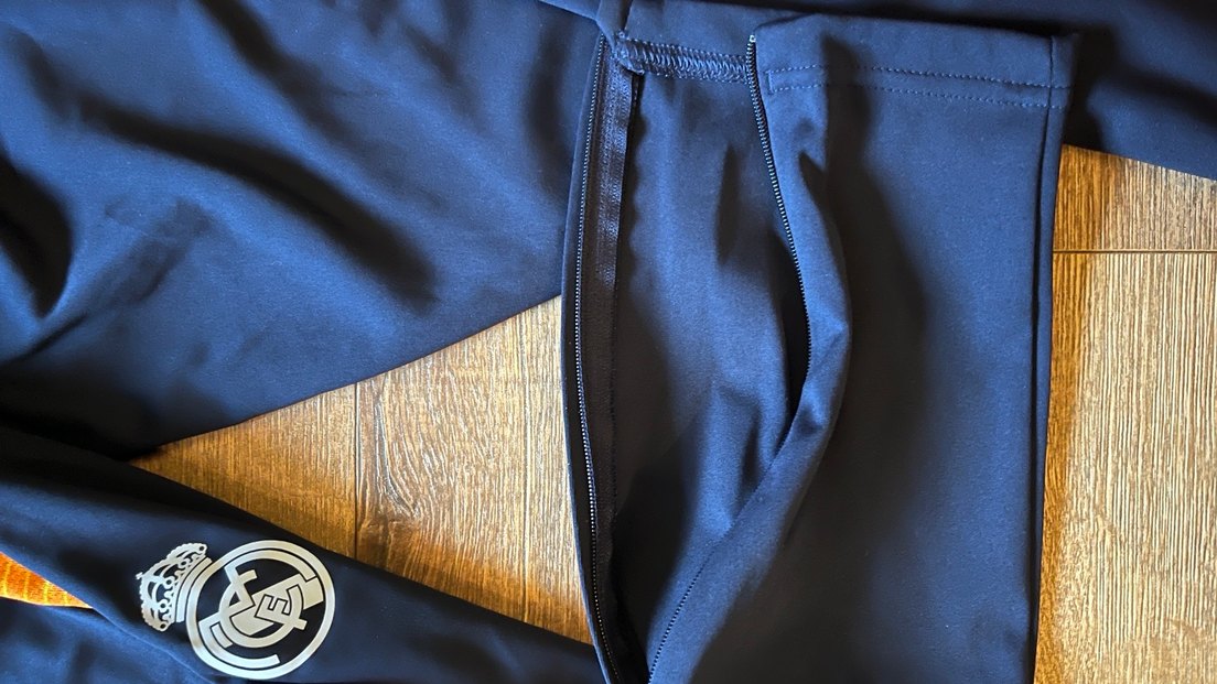 Adidas real Madrid 2024/25 large - Görsel 5