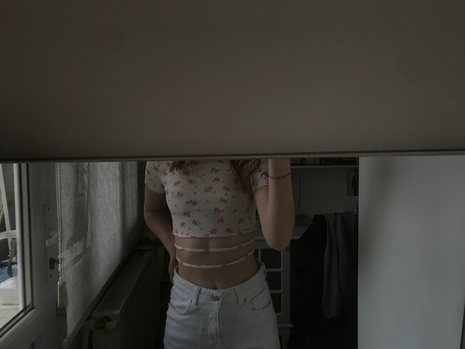 sırtı acık crop