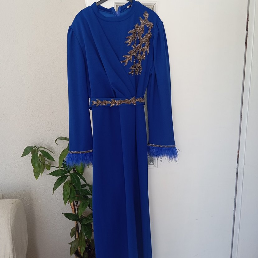 İşlemeli Drapeli Mavi Uzun Abiye - Görsel 2