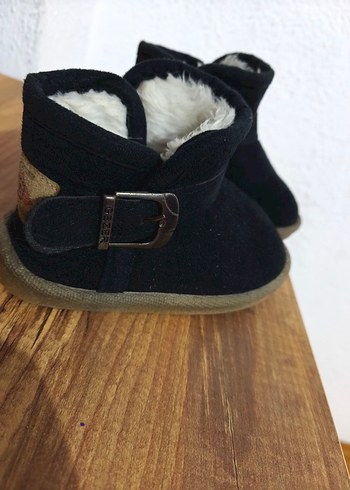 Siyah Tokalı kız çocuk botu - Görsel 2