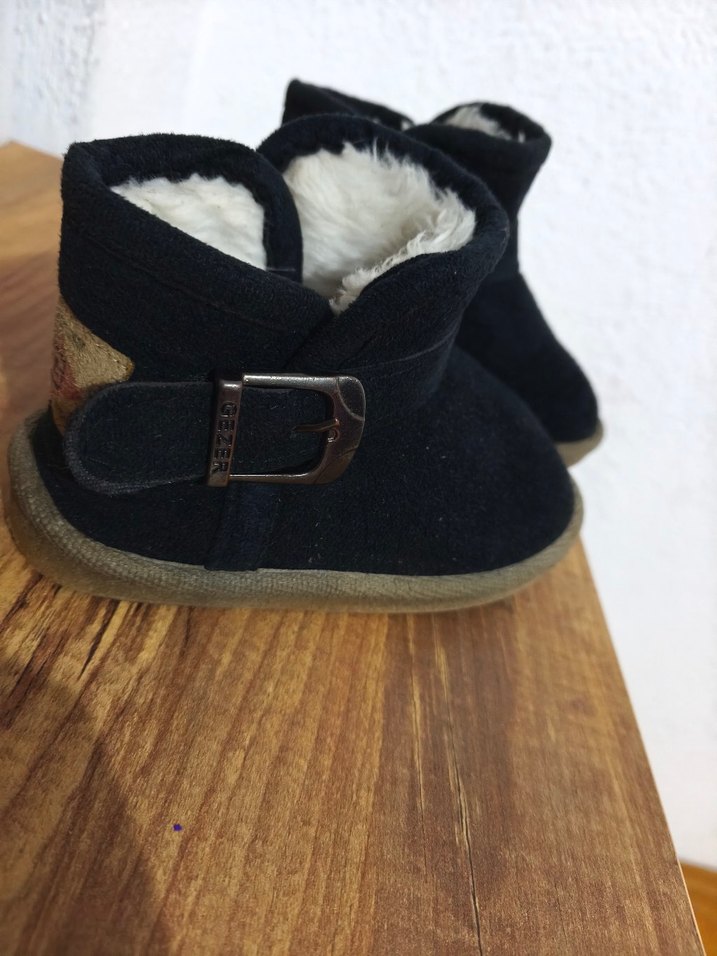 Siyah Tokalı kız çocuk botu - Görsel 2