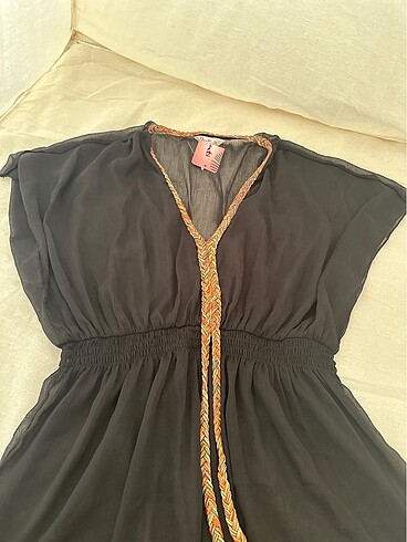 Penti Pareo kaftan