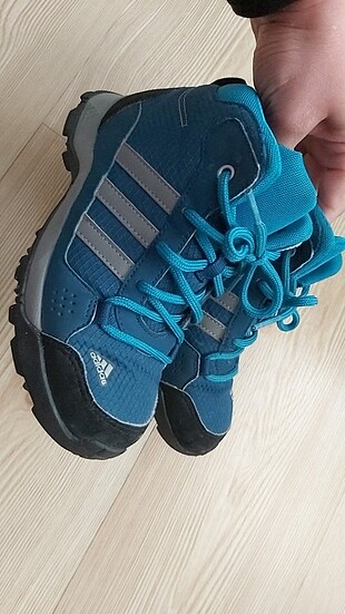 31 Beden Adidas Hyperhiker çocuk botu 31 numara