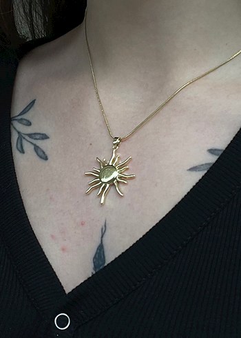 Gold Güneş Motifli Çelik Kolye - Görsel 2