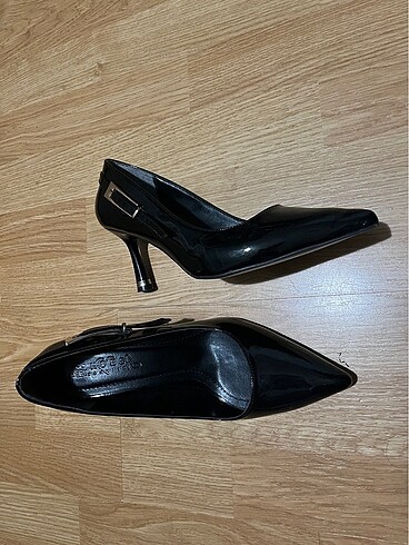 Topuklu stiletto