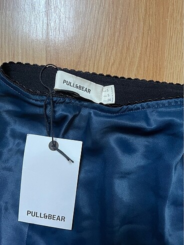 Pull and Bear Pull and bear etiketli etek