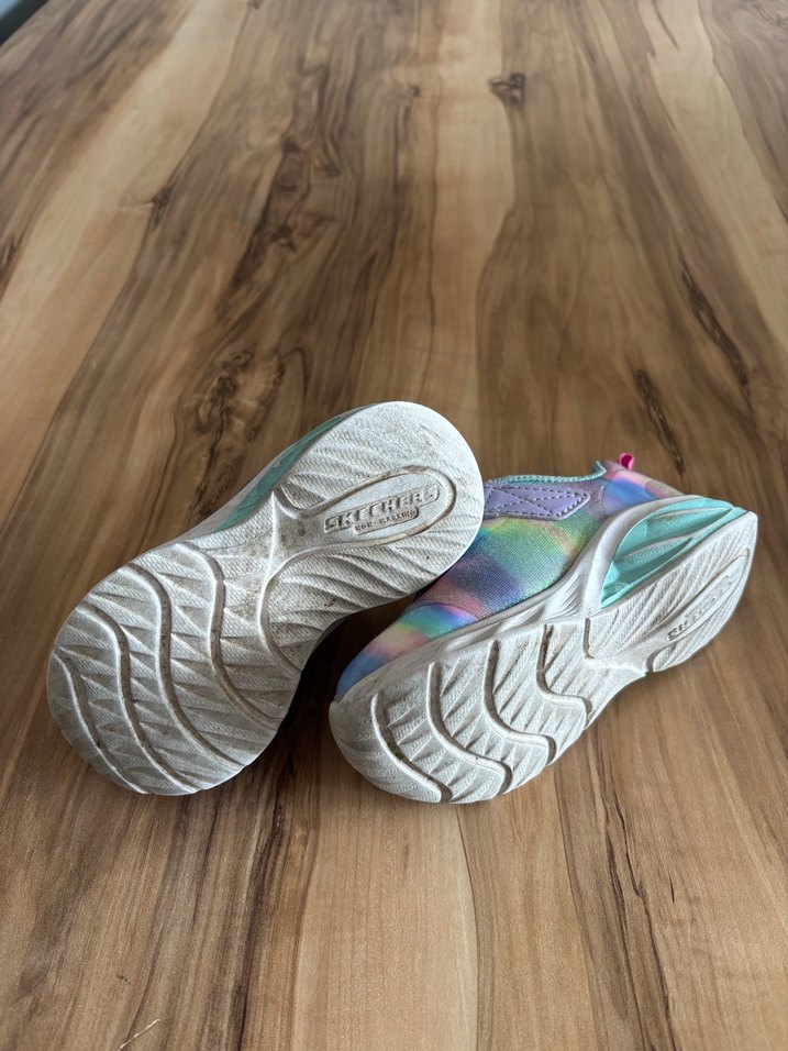 24 numara Skechers Spor ayakkabı - Görsel 4