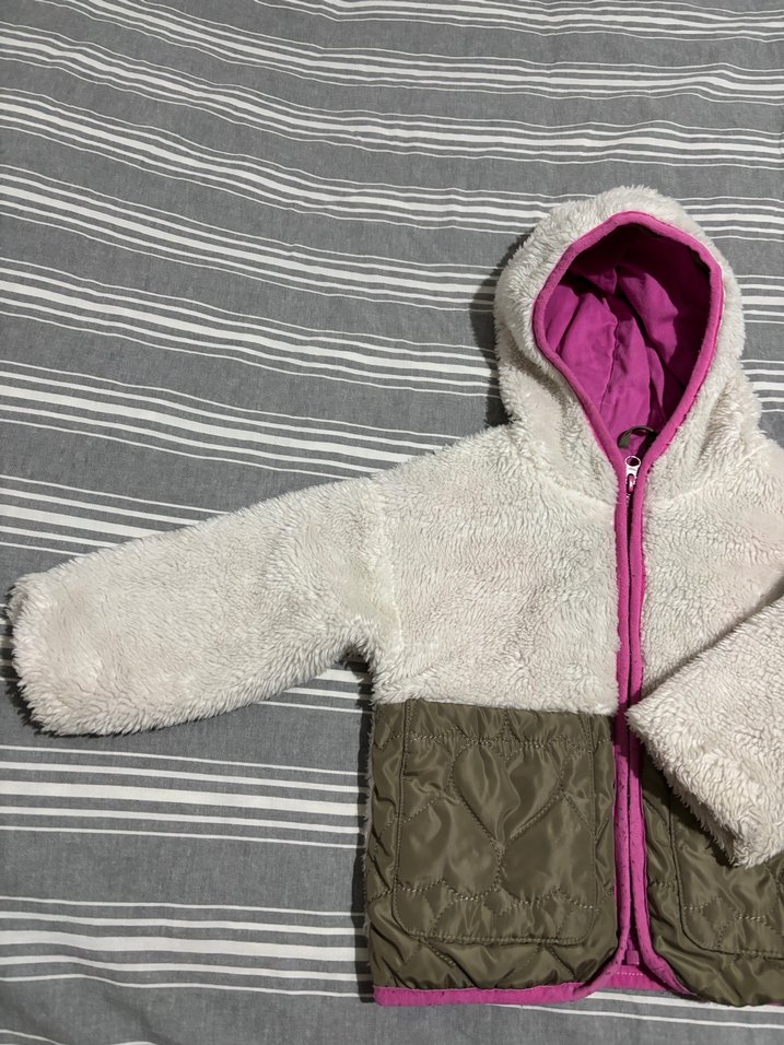 Kız Çocuk Kapüşonlu Fermuarlı Mont - Görsel 3