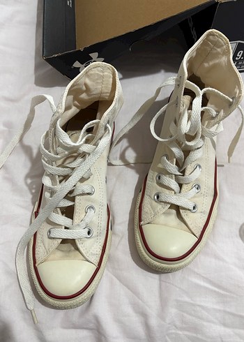 Converse 37