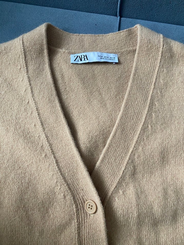 Zara Bej Düğmeli Kadın Hırka - Görsel 3