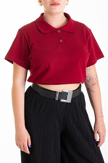 Pamuklu polo yaka crop tişört
