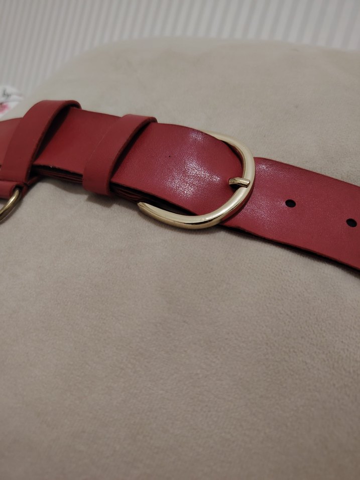 Kırmızı Deri Kadın Kemer - Görsel 3