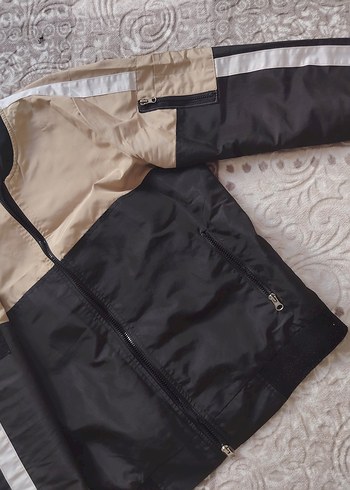 Bej Siyah Fermuarlı Günlük Mont - Görsel 2