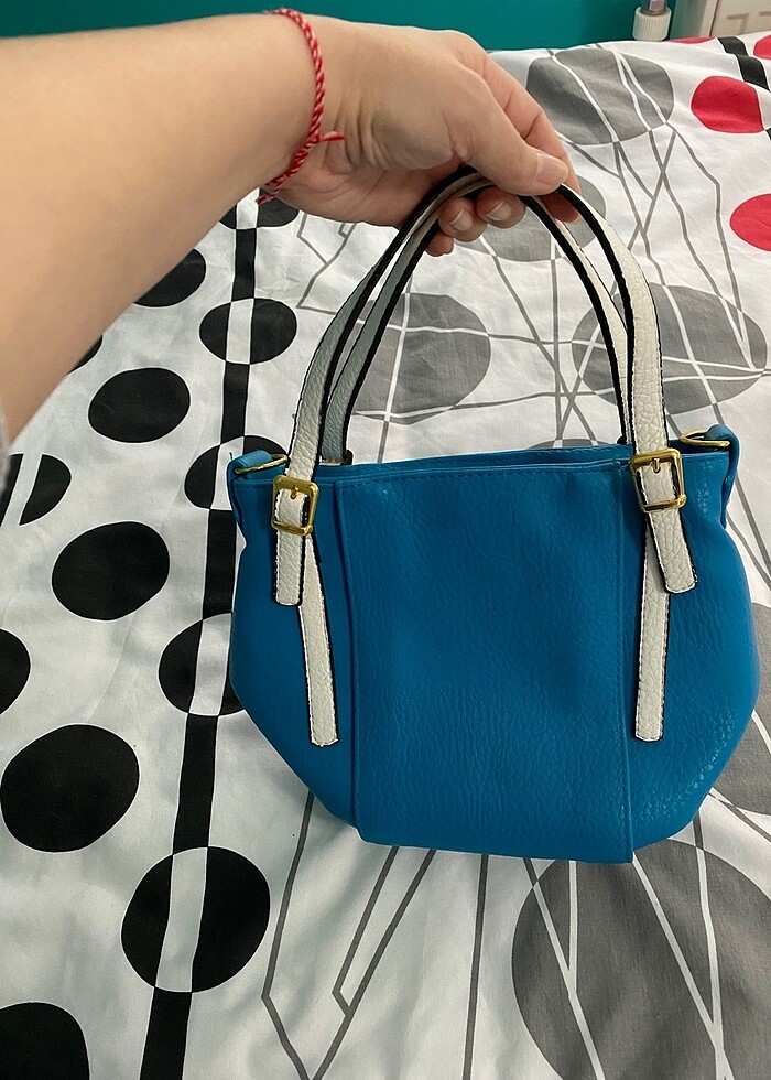 Mavi Çanta - Görsel 2