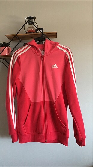 Adidas orijinal üründür