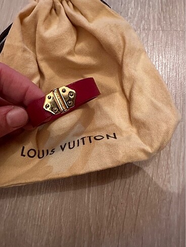 Lv bileklik