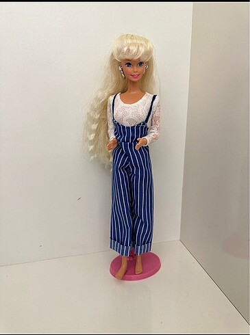 Eklemli retro barbie