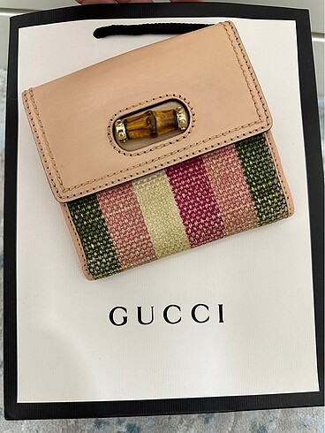 Gucci cüzdan