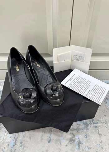 Klasik Siyah Chanel Tokalı Kadın Düz Ayakkabı