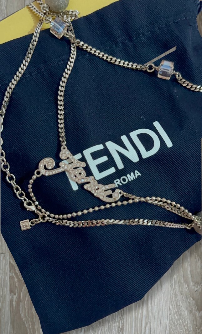 Gold Zincir Detaylı Kadın El Zinciri - Görsel 2