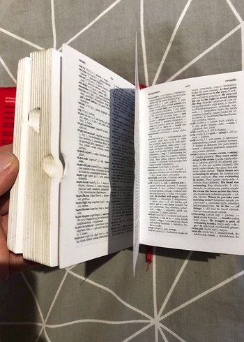 Redhouse İngilizce-Türkçe Küçük El Sözlüğü - Görsel 4