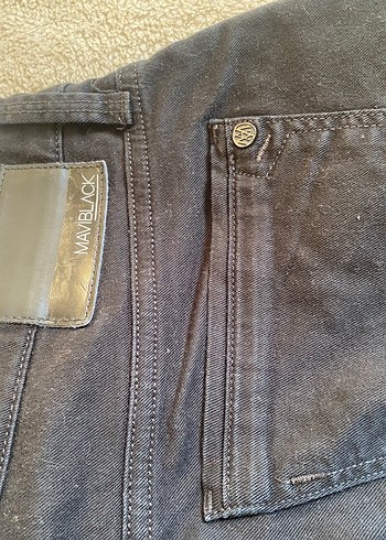 Mavi erkek pantolon iki kez giyildi - Görsel 6