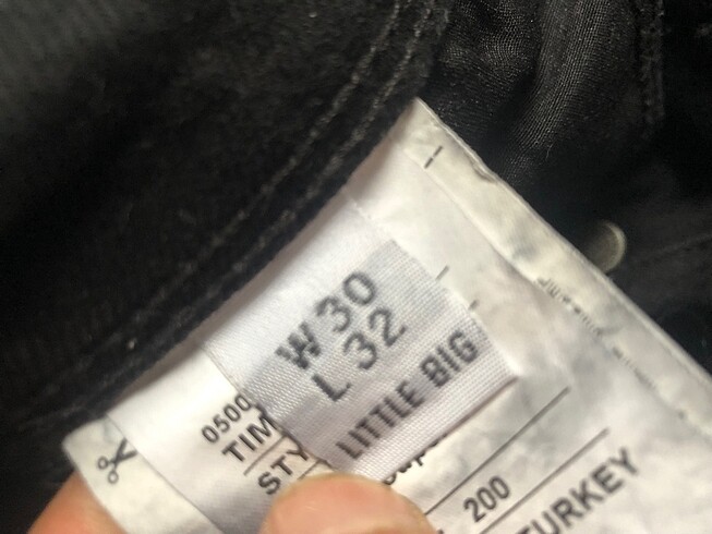 32 Beden siyah Renk Erkek kot pantolon sorunsuz