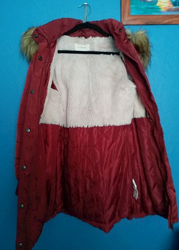 Kürk Detaylı Kırmızı Kız Çocuk Kışlık Mont - Görsel 2