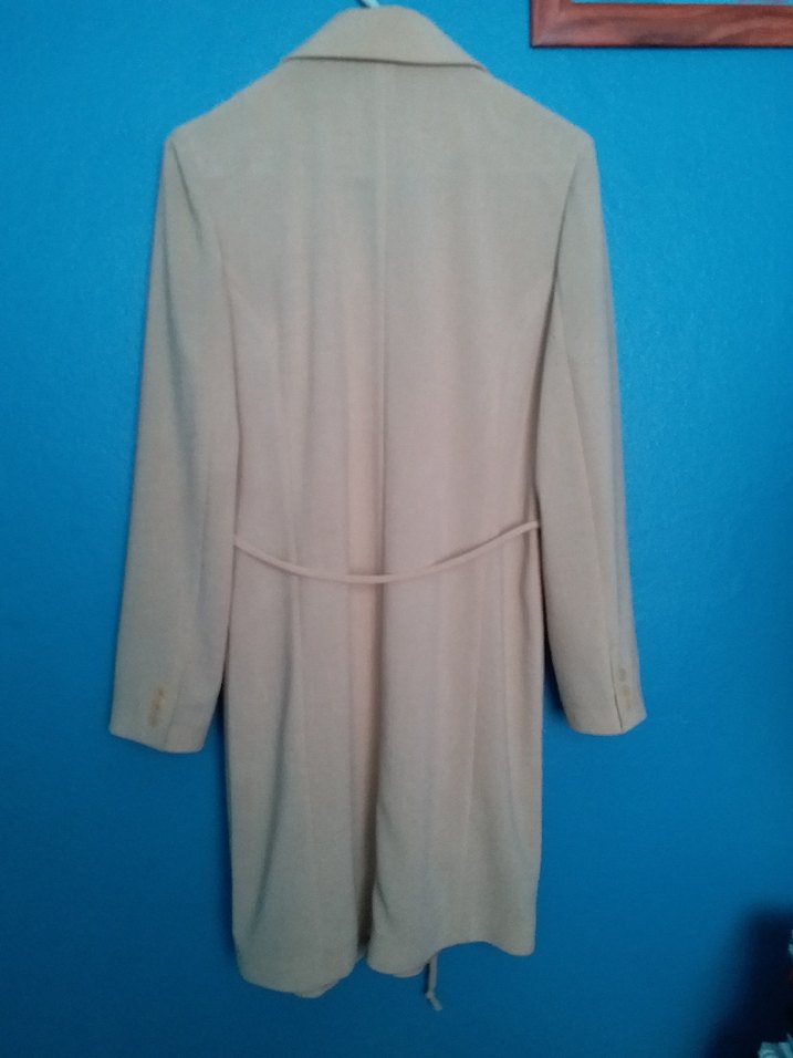 Bej Kadın Uzun Düğmeli İnce Ceket - Görsel 3