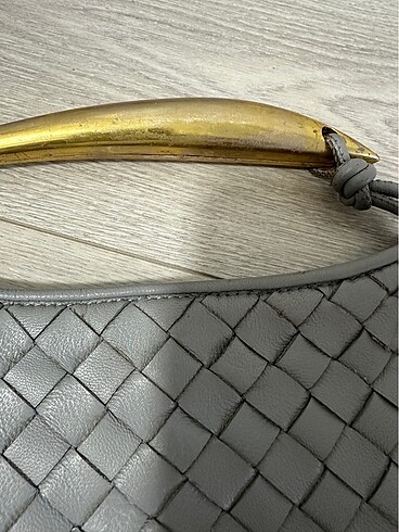  Beden Bottega veneta