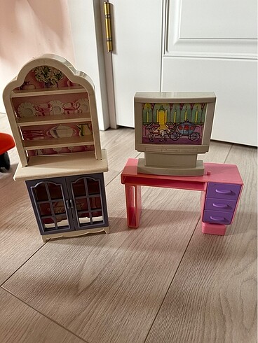 Barbie mobilya