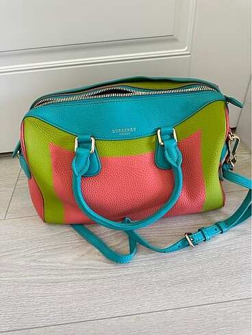 Orjinal burberry çanta