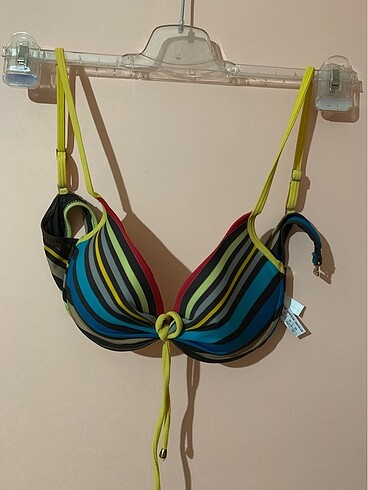 Tek üst bikini