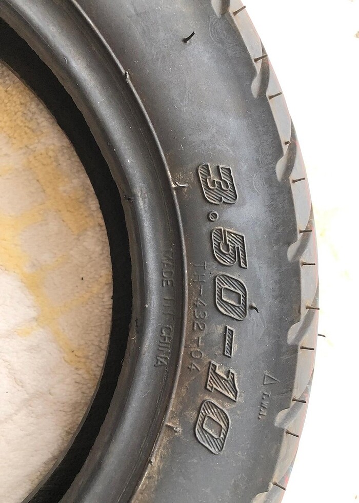 Sıfır furry110 İ lastikleri çift - Görsel 2