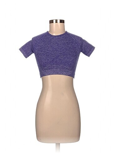 Diğer T-shirt %70 İndirimli.