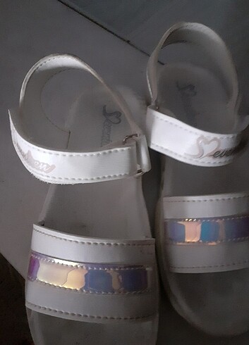 Flo Ayakkabı Beyaz sandalet