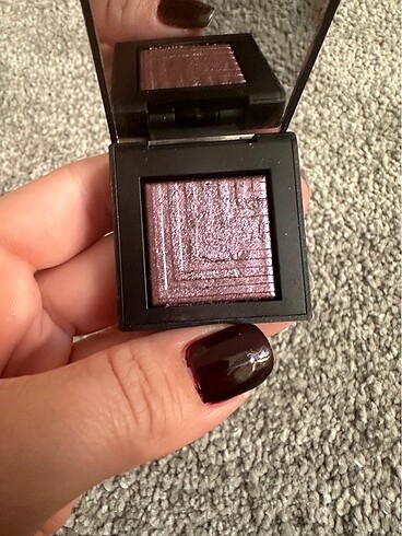 Nars Nars Ametist mor göz farı