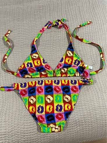 40 Beden çeşitli Renk Kyo Bikini takım