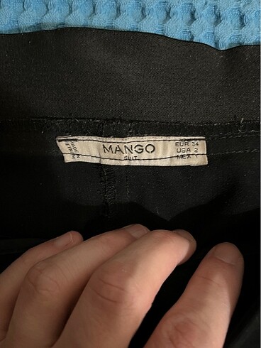 34 Beden siyah Renk Mango kumaş pantolon