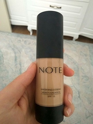 note mattifying fondoten 04