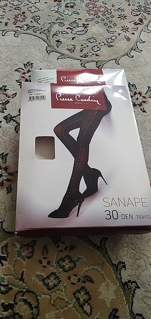 Küllutlu çorap
