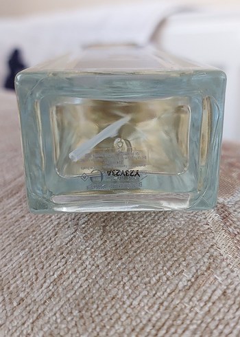 Elizabeth Arden 5th Avenue Kadın Parfümü - Görsel 3