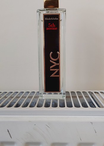 Elizabeth Arden 5th Avenue Kadın Parfümü - Görsel 2